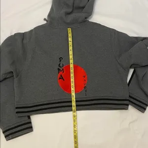 Puma Fenty By Rihanna Grey Rising Sun Lace-Up Cropped Hoodie.Size-Medium thumbnail 4