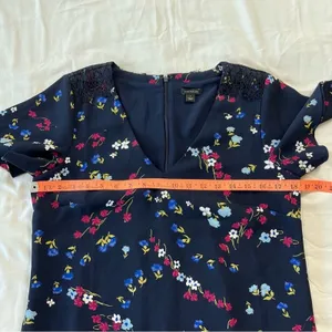 Ann Taylor Dress Short Sleeve Navy Floral Knee Length Small Cottage thumbnail 5