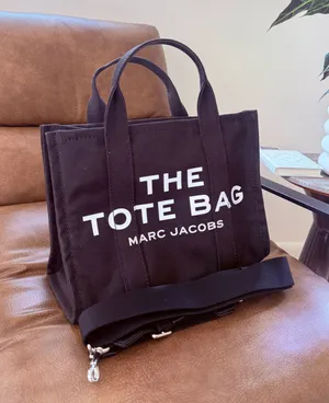 Marc Jacobs Tote Bag thumbnail 1