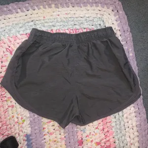 Nike Shorts do NOT request free shipping thumbnail 2