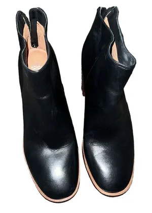 ✨ Antonio Melani Cammden Casual Leather Block Heel Booties✨ thumbnail 1