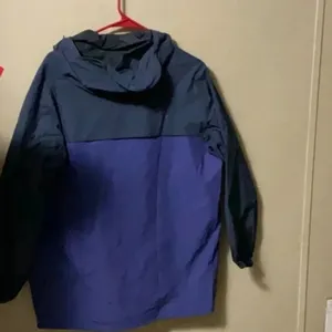 𝅺columbia thumbnail 3