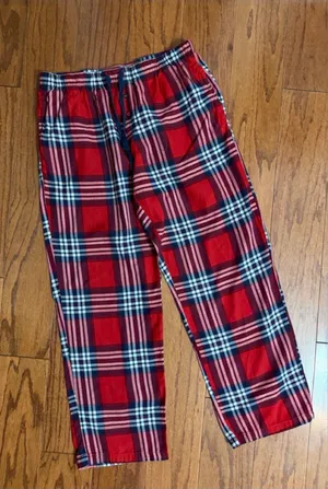 Stars Above Soft Red & Black lounger pants - Size Medium. Excellent condition. refer to measurements for accurate size. Measurements approximately 15” waste x 37” long. Priced to sell at as is condition. Non-smoking home. Don’t like my price, make reasonable offer. And thank you for checking my closet. thumbnail 1