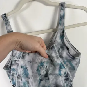 Lululemon Align Tank Light Support Kaleidofloral Blue‎ Gym Workout Womens 6 thumbnail 5
