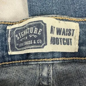 Signature by Levi's Women's At Waist Bootcut Denim Jeans Size 14 Short thumbnail 5