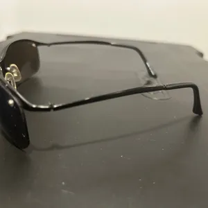 Stylish Black and Blue Sunglasses thumbnail 4