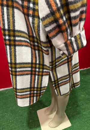 Oversized Bold Plaid Wool thumbnail 4