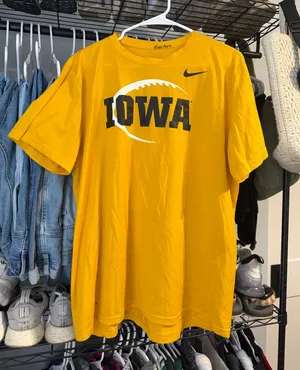 nike iowa football tee thumbnail 1