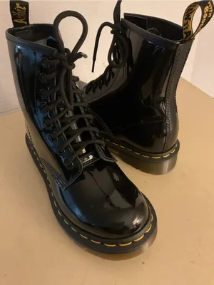 Dr. Martens women Black Patent leather Combat Boots US 5 thumbnail 3