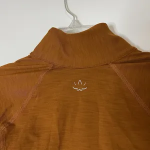 Beyond Yoga Heather Rib Take A Hike Zip Pullover orange rust size small thumbnail 3