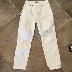 Abercrombie & fitch white mom high rise 25 thumbnail 1