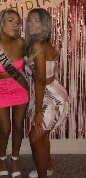 Reverse Princess Polly Two piece Set thumbnail 2