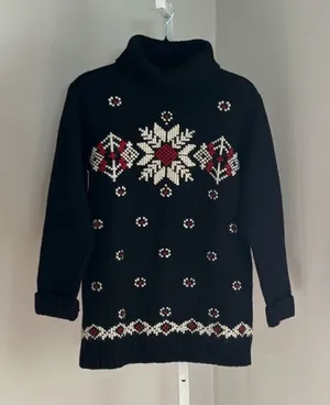 Vintage Jones New York Sport Black Turtleneck Sweater with Snowflake Size Small thumbnail 1
