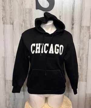 Chicago Hoodie Size Small Black Graphic Pullover Sweatshirt thumbnail 1
