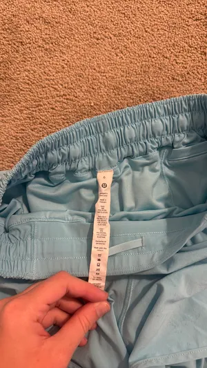 Lululemon Shorts thumbnail 4