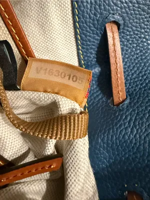 Dooney & Bourke Bucket Drawstring Tasha Midnight Blue EUC thumbnail 13