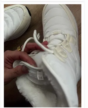SHEIN White Quilted Faux-Fur Lace-Up Snow Boots EU 38 thumbnail 5