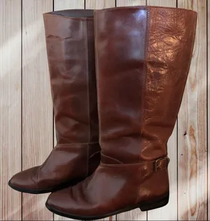 Next to new!! Boots Brown Size 7 thumbnail 1