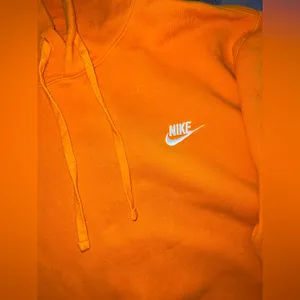 Nike Hoodie Size Large thumbnail 3