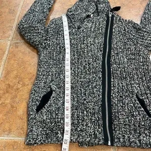 Free People Cardigan Womens‎ Black White Asymmetrical Zip Chunky Knit Small thumbnail 9