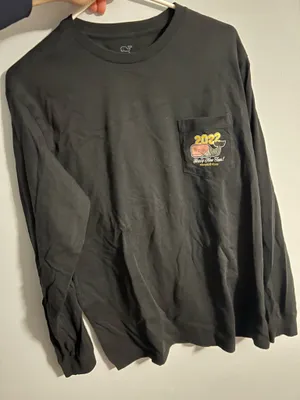 Vineyard Vines Long Sleeve New Year thumbnail 1