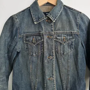 Vintage 200”s Gap Denim Jean Jacket Dark Mud Wash Preppy Size S Y2K thumbnail 4