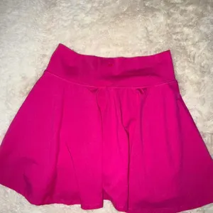 PAC 1980 Skort NWOT Medium Pink‎ thumbnail 2