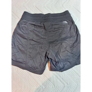 Northface, hiking shorts, black‎ women's size small thumbnail 2