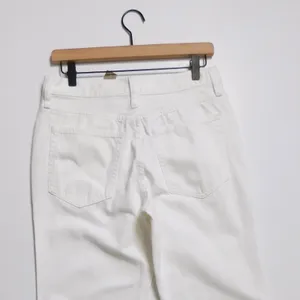 NWT!!‎ J. CREW White '84 Slouchy Jeans Solid Button Fly Straight Legs Size 27 thumbnail 9