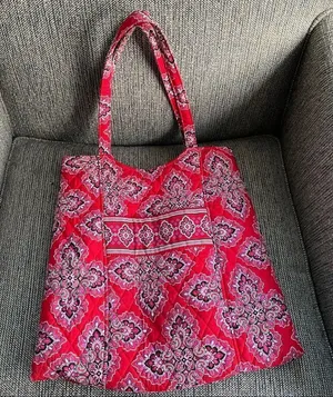 Vera Bradley Curvy Tote in Frankly Scarlett Rare Retired thumbnail 1
