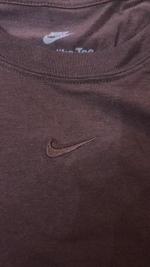 Nike Crop Top thumbnail 4