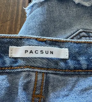 PacSun Light Blue Denim Shorts with Frayed Hem thumbnail 5