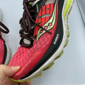 Saucony Triumph ISO 2 S10290-3 Pink Running Shoes Womens 8 Gorpcore thumbnail 5