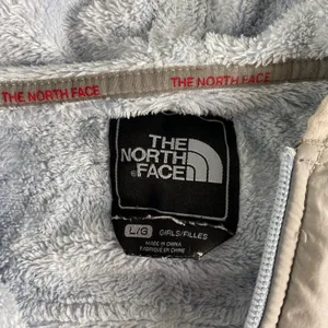 North Face‎ Jacket Girls Large Blue Fuzzy Hooded Full Zip Fleece Denali YOUTH thumbnail 3