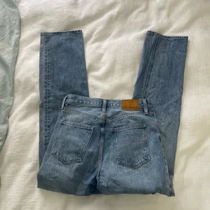 Aritzia Joni Jeans thumbnail 3
