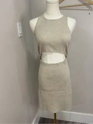 Aritzia WILFRED FREE‎ Bodycon Cut-Out Ribbed Eco Knit Mini Dress Large thumbnail 2