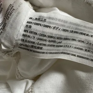 Abercrombie & Fitch The 90s Straight Ultra High Rise Jeans Size 32 White Cream thumbnail 10