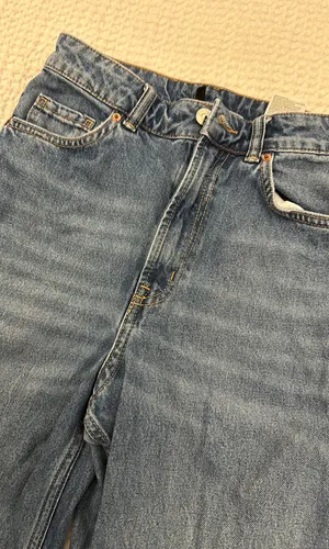 H&M High Waisted Jeans Wide Leg thumbnail 2
