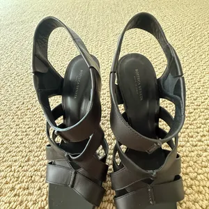 Bottega Veneta Heels thumbnail 3