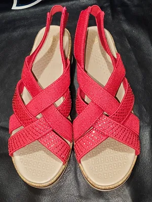 Bzees Womens Viva Magenta Ritz‎ Sparkle Machine Washable Cork Wedge Sandals 8.5 thumbnail 1