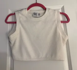 Princess Polly Cropped Tank thumbnail 1