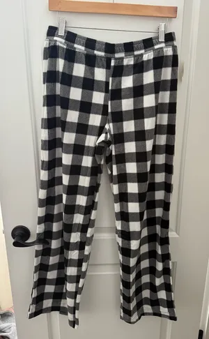 Aeropostale black and white pajama pants thumbnail 1