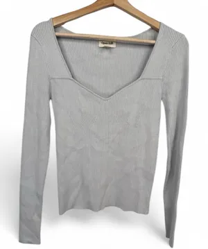 Open Edit Womens Size S Light Grey Ribbed Square V-Neck Fitted Long Sleeve Top thumbnail 1