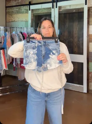 American Eagle Shorts thumbnail 1