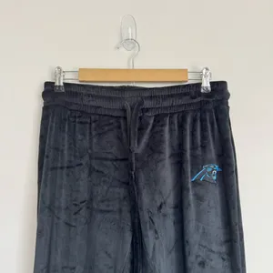 NFL Carolina Panthers Velour‎ Elastic Waist Medium Women Jogger Pants Bla… thumbnail 3