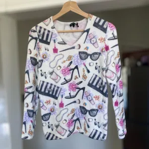 Tricotto V-Neck Sweater Lipstick Pearls Heels AOP Women's size Small Feminine thumbnail 5