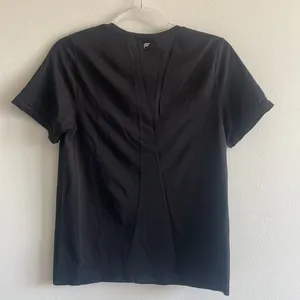 Fabletics Black Tee thumbnail 3