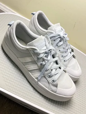 Adidas Platform Sneakers Shoes Women's Size 8.5 thumbnail 1