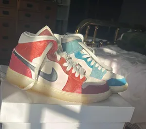Nike Jordan 1 thumbnail 1