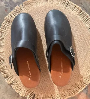 Anthropologie women’s clogs new I’ve never worn them thumbnail 1